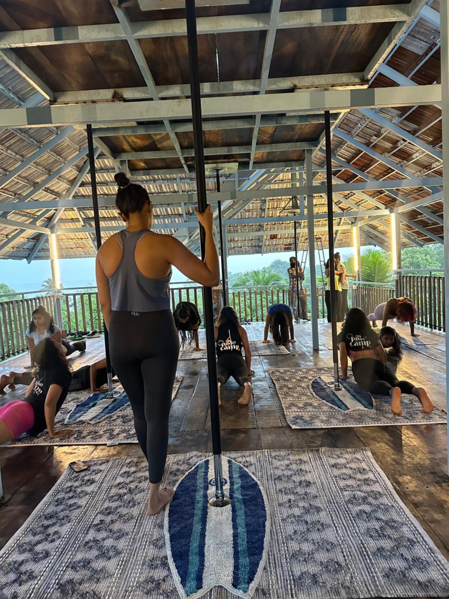 House Of Surf Hostel For Women Varkala Ngoại thất bức ảnh